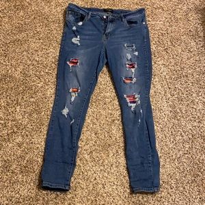 Judy Blue Serape Skinnies (15/32)